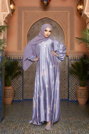 Alternative view of Fania Grey