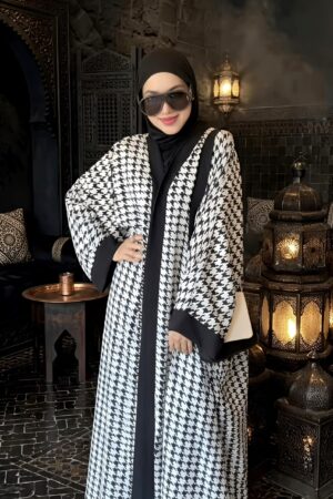 Alternative view of Todias Houndstooth Outer Abaya