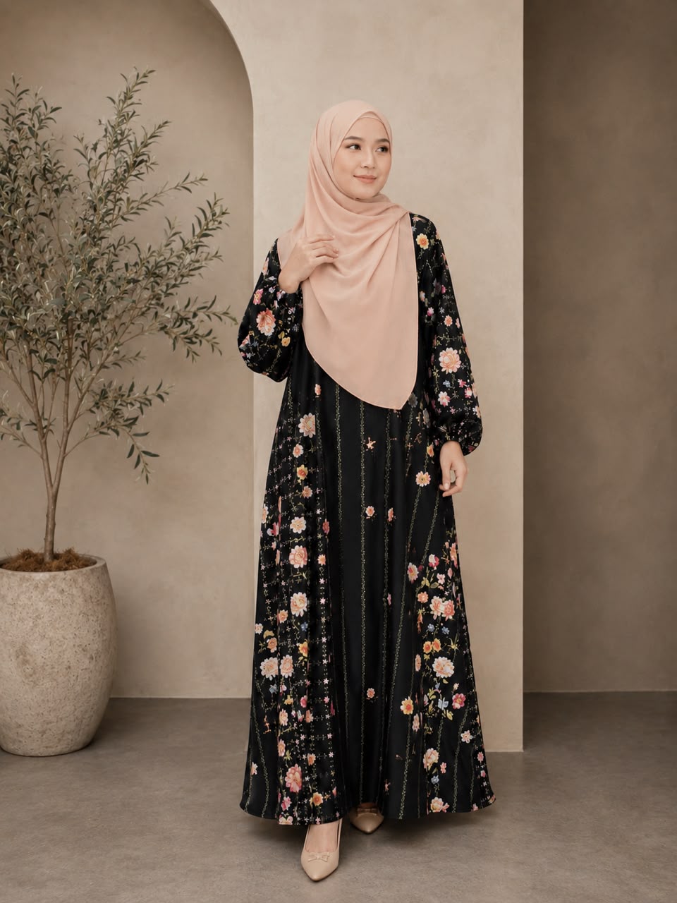 Secret Blossom Black